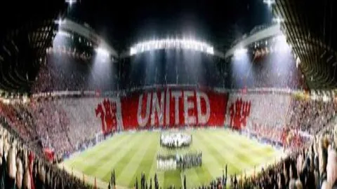 激战正酣！火箭与雷霆巅峰对决，谁是NBA赛场真正的霸主之战？